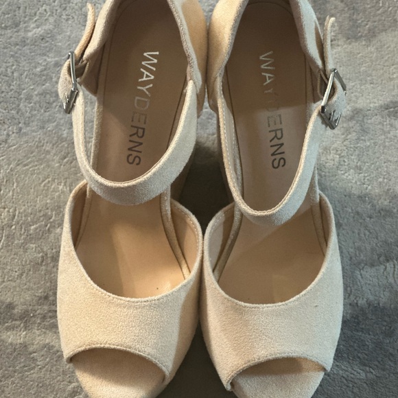 WAYDERNS Womens Solid Slingback Ankle Strap Peep Toe Wedge - Picture 8 of 9